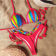 bikini casual de rayas con abertura