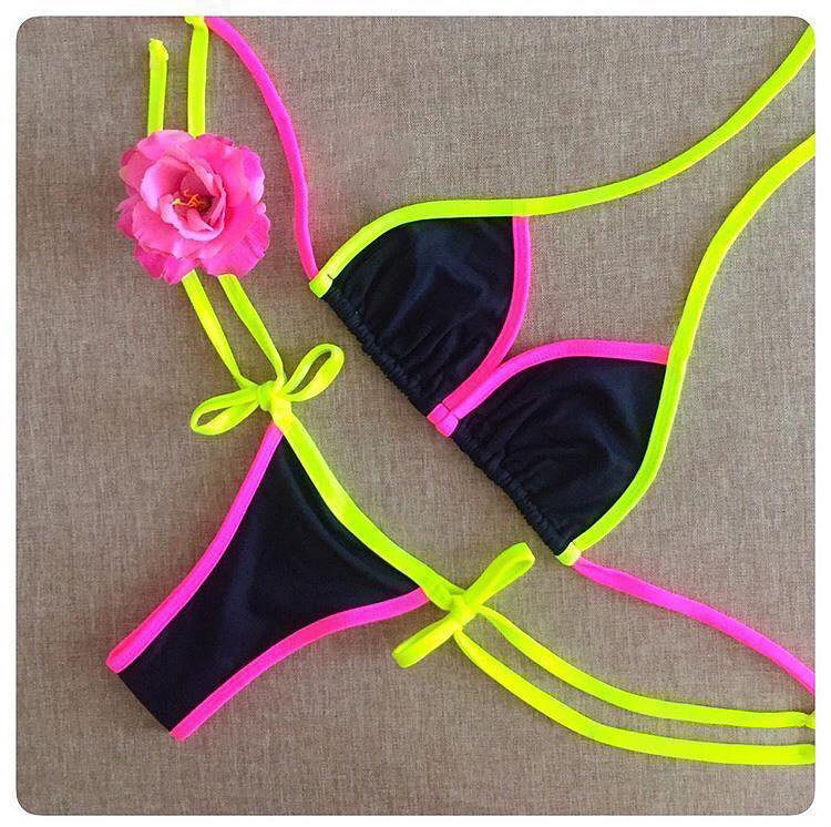 bikini dividido con tiras 