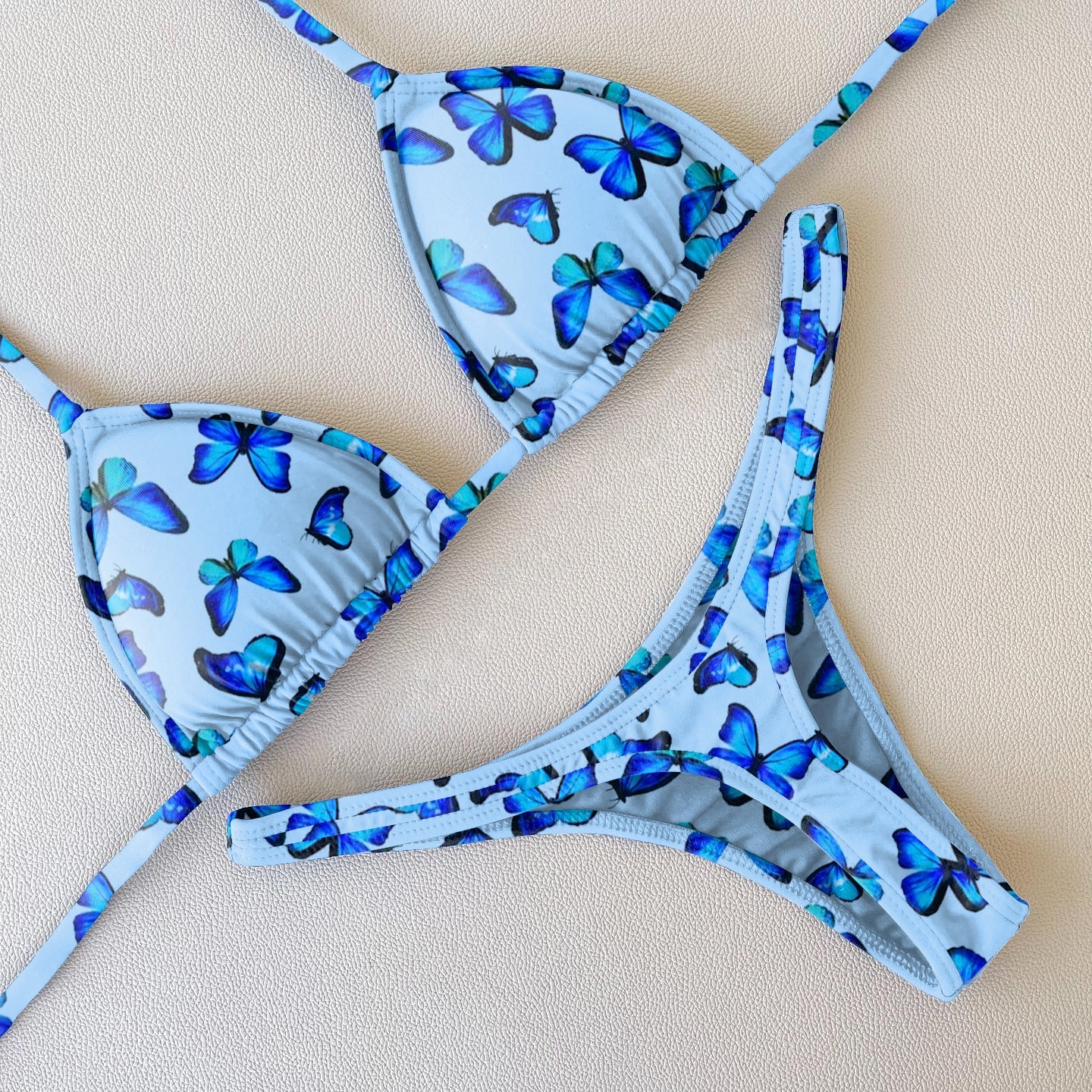 Bikini de dos piezas con estampado de mariposas