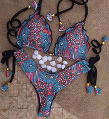 Bikini mit geschlitztem Straps-Retro-Ethno-Print 