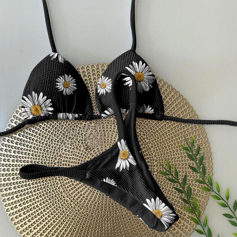 Bikini pequeño con tirantes y estampado de crisantemos frescos