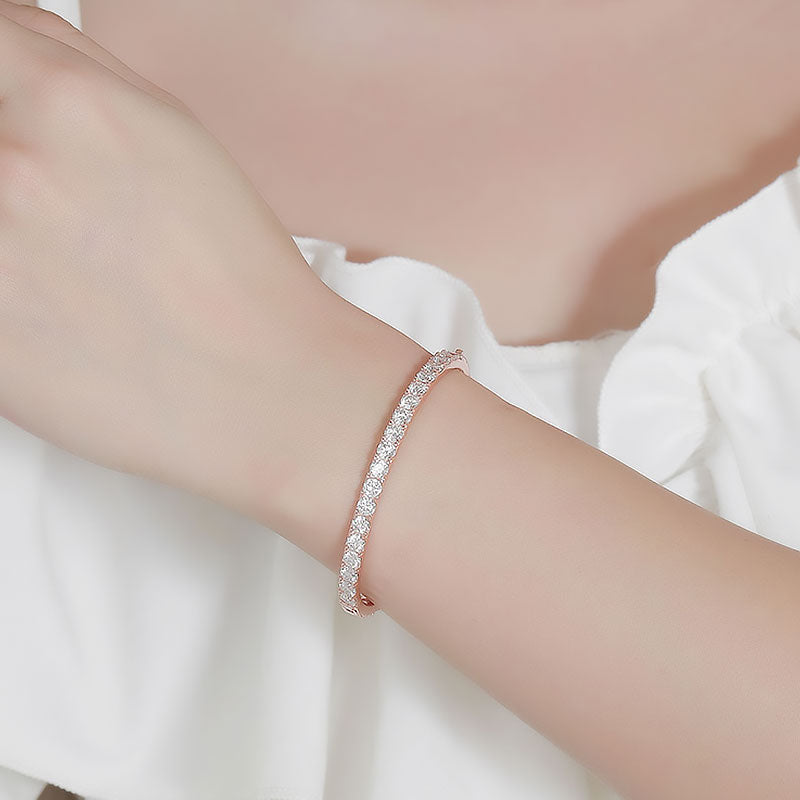 Pulsera de eternidad de moissanita de 4 mm y plata de ley fácil de combinar