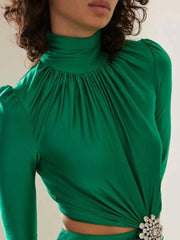 Elegantes Kleid mit ausgehöhlter Taille: Must-Have für den Frühling 
