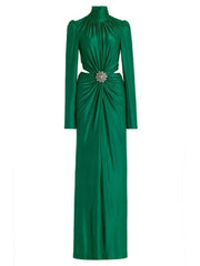 Elegantes Kleid mit ausgehöhlter Taille: Must-Have für den Frühling 