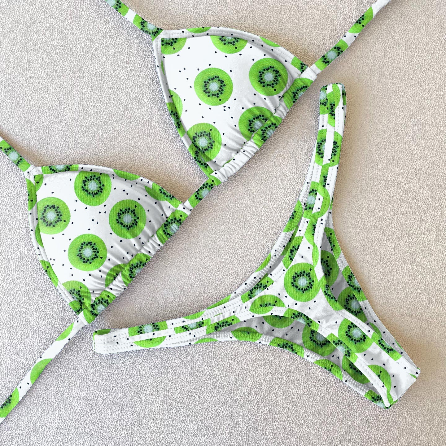 Bikini llamativo con estampado de kiwi 