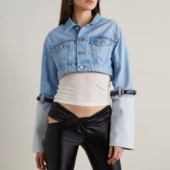 Hybrid-Crop-Jeansjacke mit Gürtel und Umschlag, langen Ärmeln und Knopfleiste