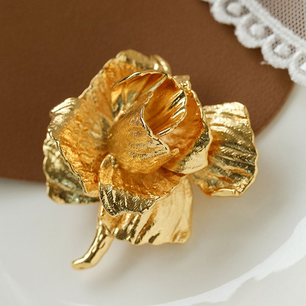 FOR YOU IN FULL BLOSSOM Glossy 18K Gold Plated Rose Flower Brooch