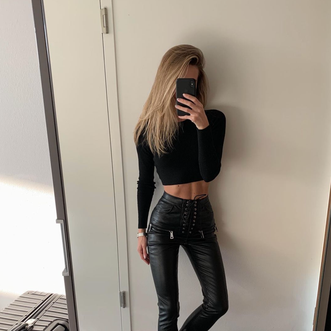 MAYUMY Schwarze PU-LEDERHOSE