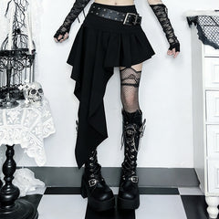 Asymmetrischer, drapierter Schärpe, metallischer Schnalle, hoher Taille, mehrlagiger, figurbetonter Minirock