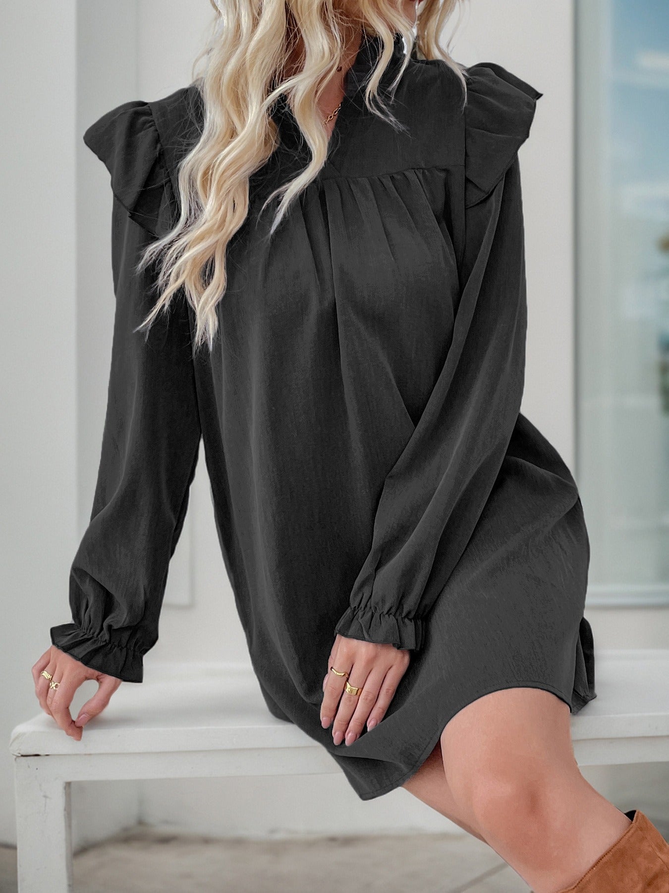 Ruffled Long-Sleeved Stand-Up Collar Dress