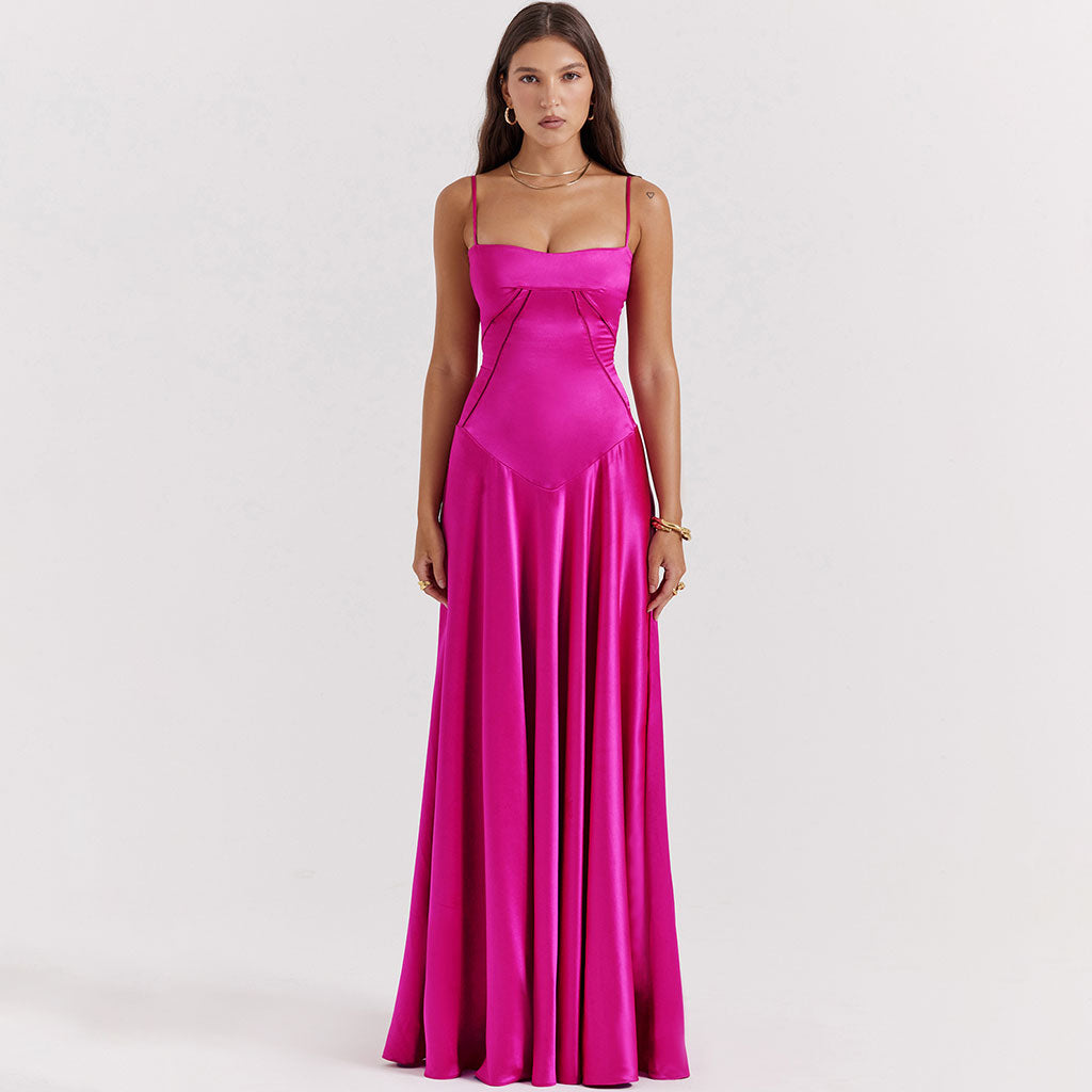 Aufwendiges Maxi-Abendkleid aus seidigem Satin mit quadratischem Ausschnitt und Schnürung am Rücken, tiefer Taille und ausgestelltem Saum