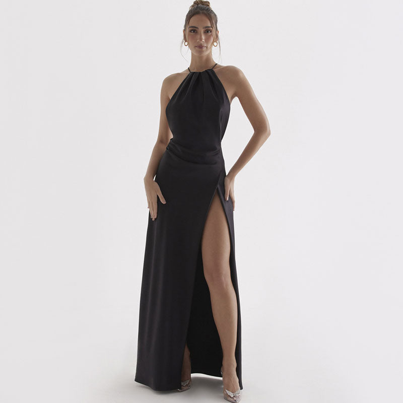 Vestido largo de satén brillante con cuello halter, abertura alta, lazo en la espalda, sin espalda - Negro