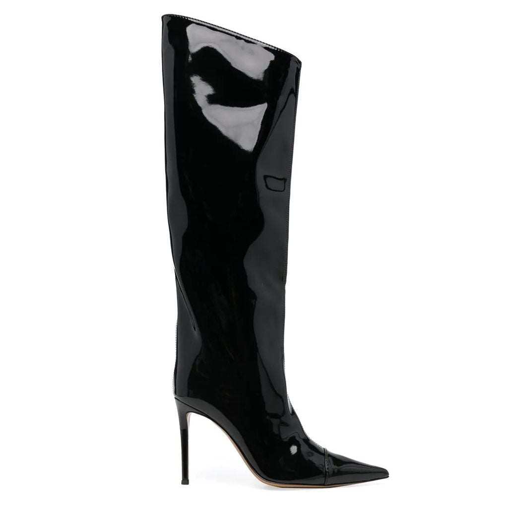 Kniehohe Stiletto-Stiefel aus Lackleder mit spitzer Zehenpartie in Metallic-Optik - Schwarz