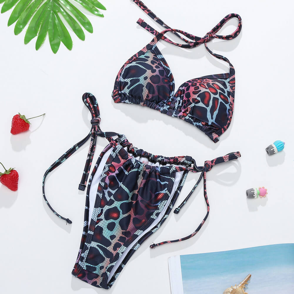 Brasilianischer dreiteiliger Bikini-Badeanzug mit Retro-Print und Schieber-Triangel