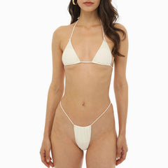 Braguita de bikini brasileña de microtanga con ribete fruncido de color liso acanalado