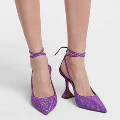 Sandalias de tacón con tiras y brillantes adornos de diamantes de imitación - Morado