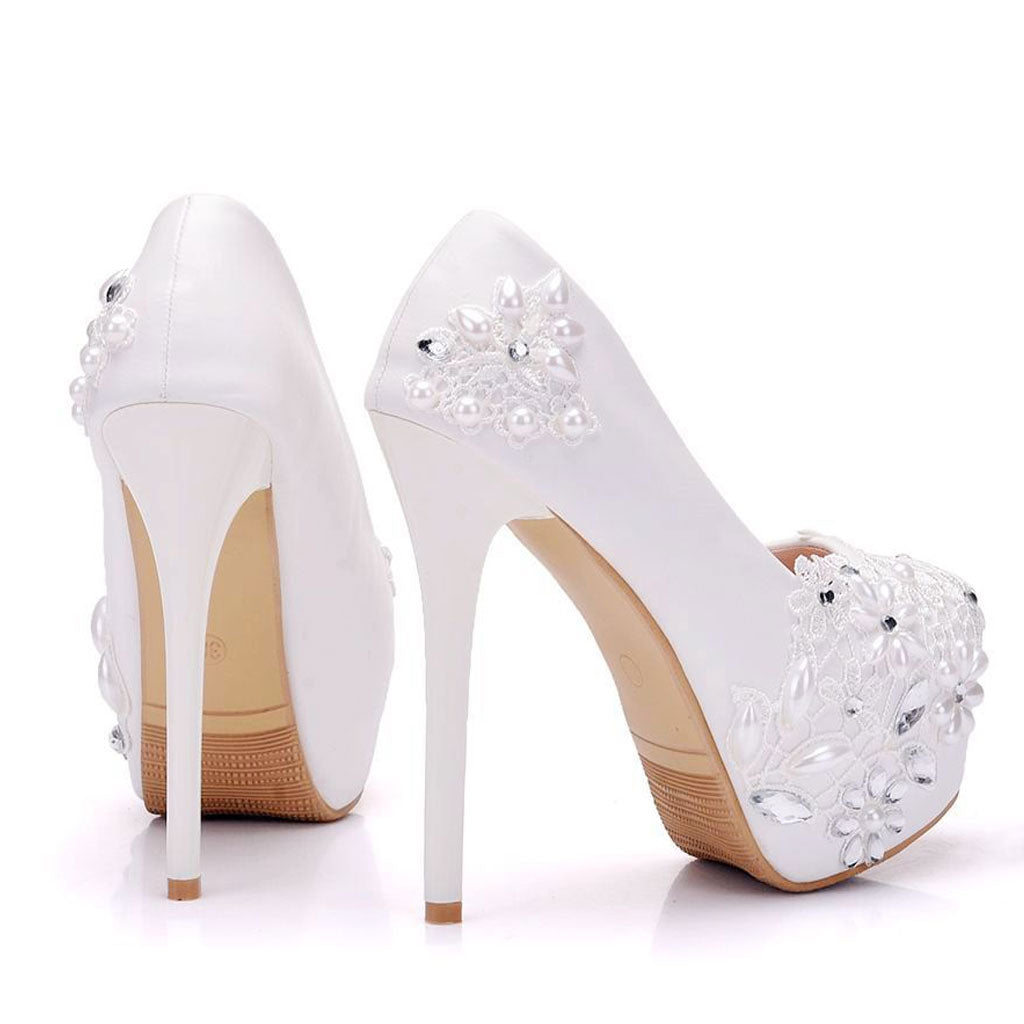 Zapatos de tacón alto con plataforma y pétalos de pedrería brillante - Blanco