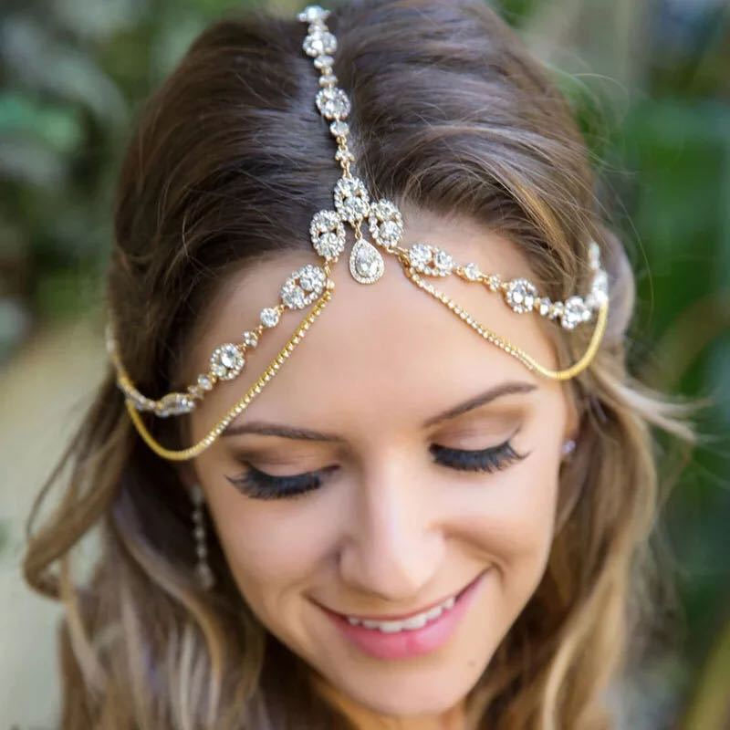 Cadena para el pelo de novia con colgante de lágrima brillante y cristales en capas - Oro