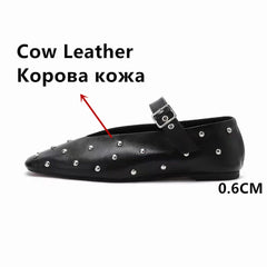 Stylish and Comfortable: 2024 Women's Genuine Leather Mary Jane Flats with Rivet Accents and Buckle Detailing