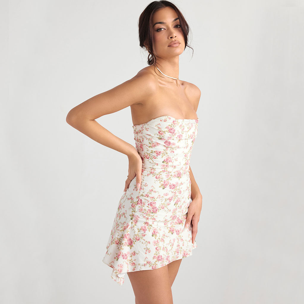 Minivestido de satén drapeado con corsé plisado, sin tirantes y con flores - Rosa