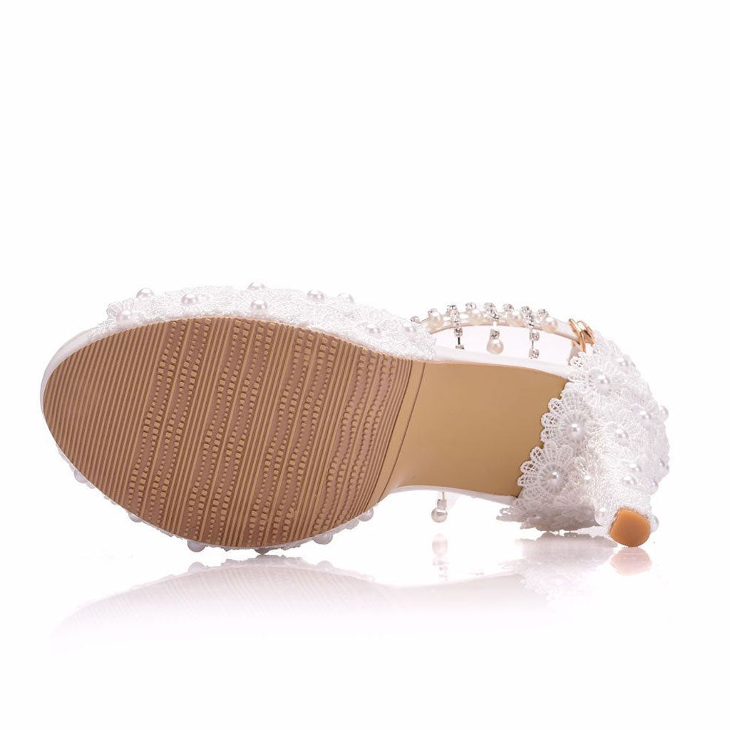 Sweet Petal Applique Tassel Ankle Strap Platform Sandals - White