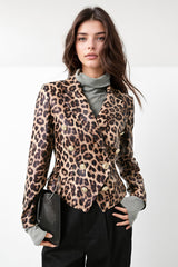 Tailored Double Breasted Blazerin Animal Print - Brown