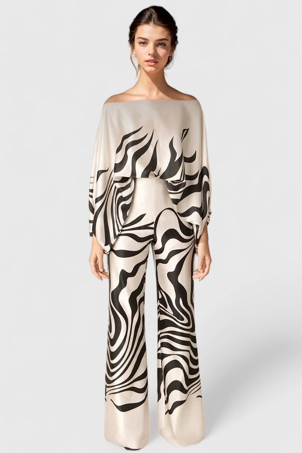 Conjunto fluido de dos piezas con estampado - Blanco y negro