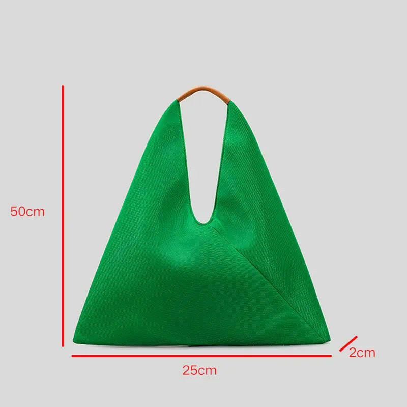 Bolso de lujo de nailon con diseño de cuadrícula triangular: Colección para mujer 2023 