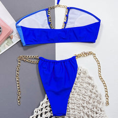 Tropischer zweifarbiger brasilianischer Bikini-Badeanzug mit Kettenriemen, Cut-Outs und Neckholder