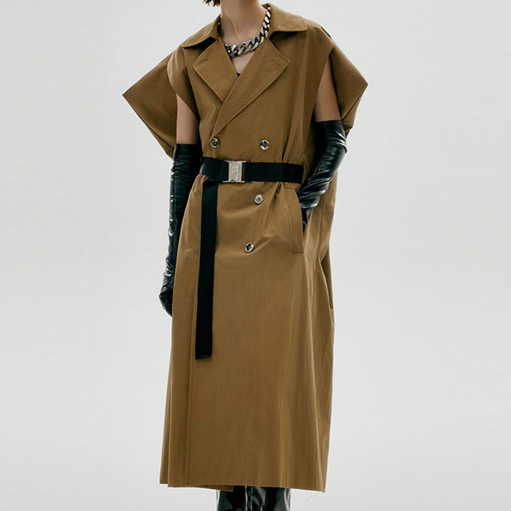 Vintage Zweireihiger Trenchcoat mit verlängerter Schulterpartie und Gürtel - Braun